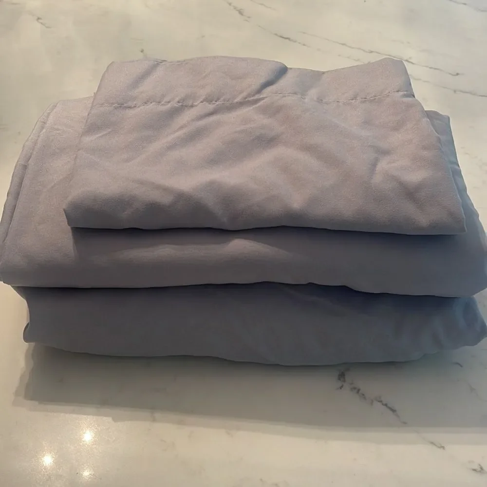 Room Essentials fitted sheet